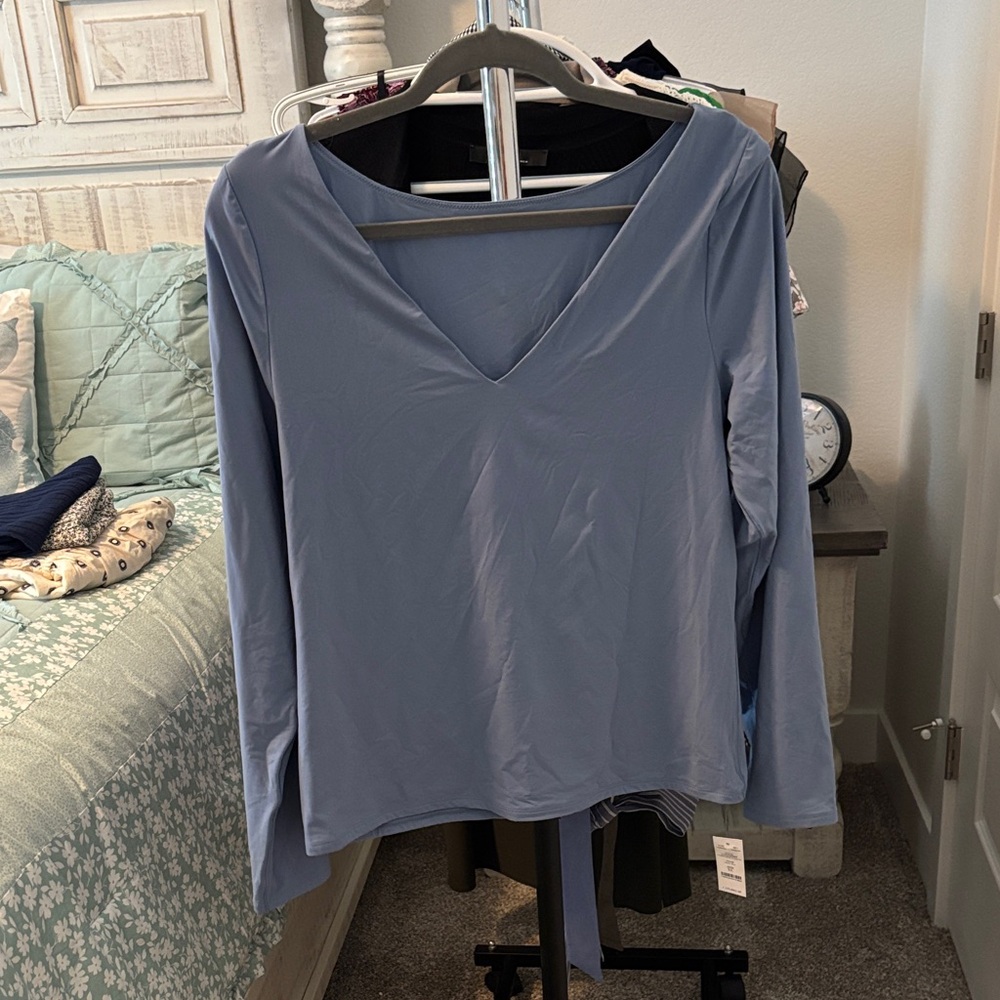 Elegant Blue V-Neck Women's Top